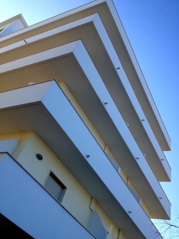 Hotel Holiday Pescara Exterior foto